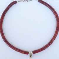 Red-brown Glass Trade Beads , Bohemia, and a Silver-“Drop”,, USA length: 48 cm, weight: 54 g, prize: € 85,-