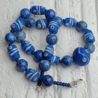 Glass Beads, hand- painted by the Krobo, Ghana; Glass and Azurite + Limonite Beads length: 54 cm, weight: 112 g, prize: € 88,-